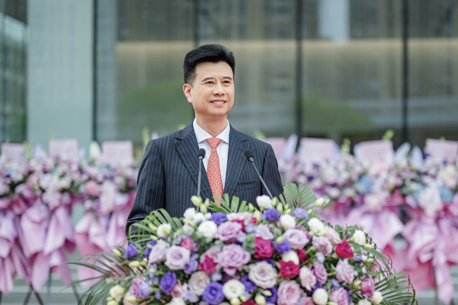 华宏汽车品牌中心开业庆典致辞